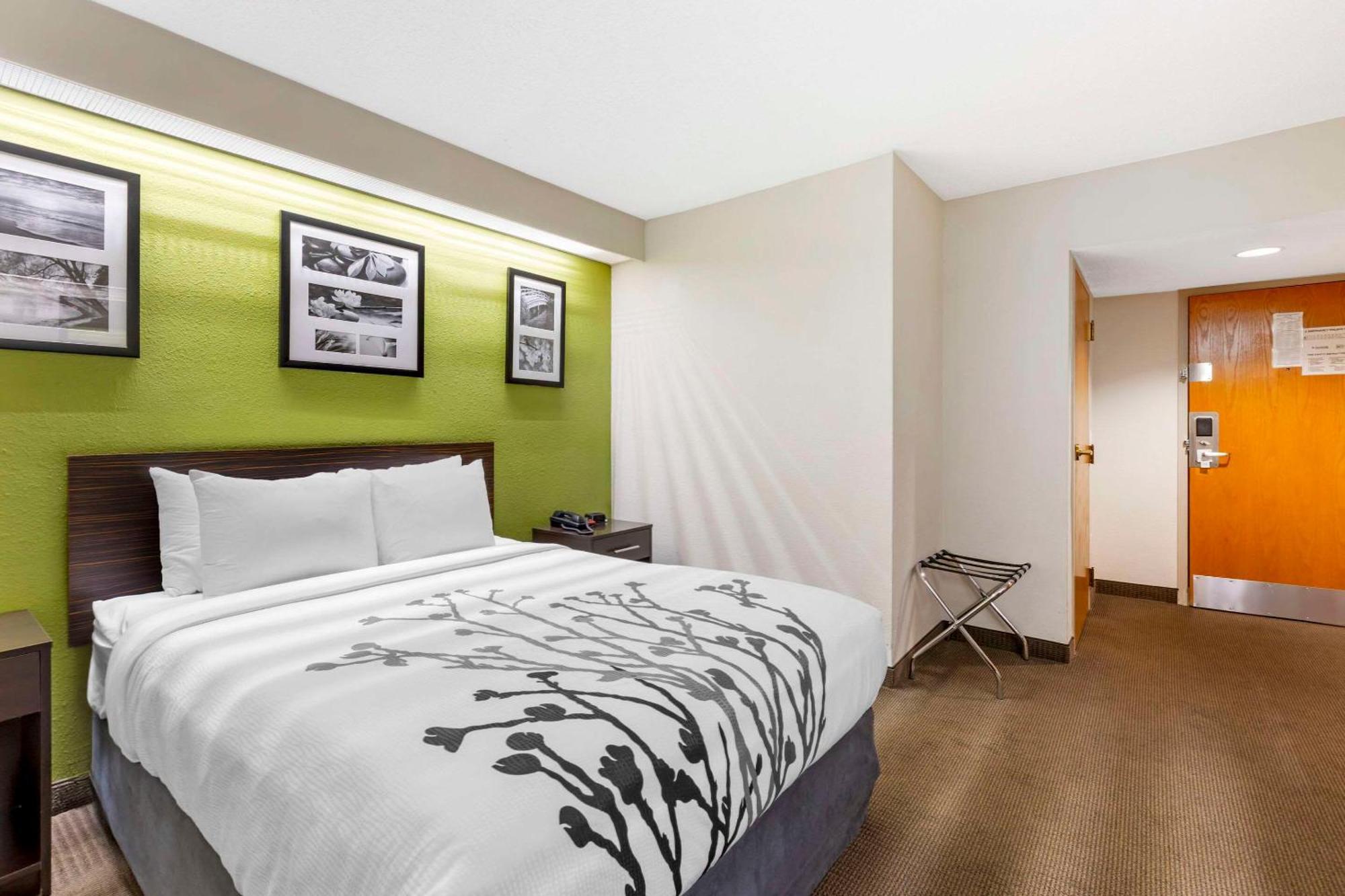 Sleep Inn At Greenville Convention Center Екстериор снимка