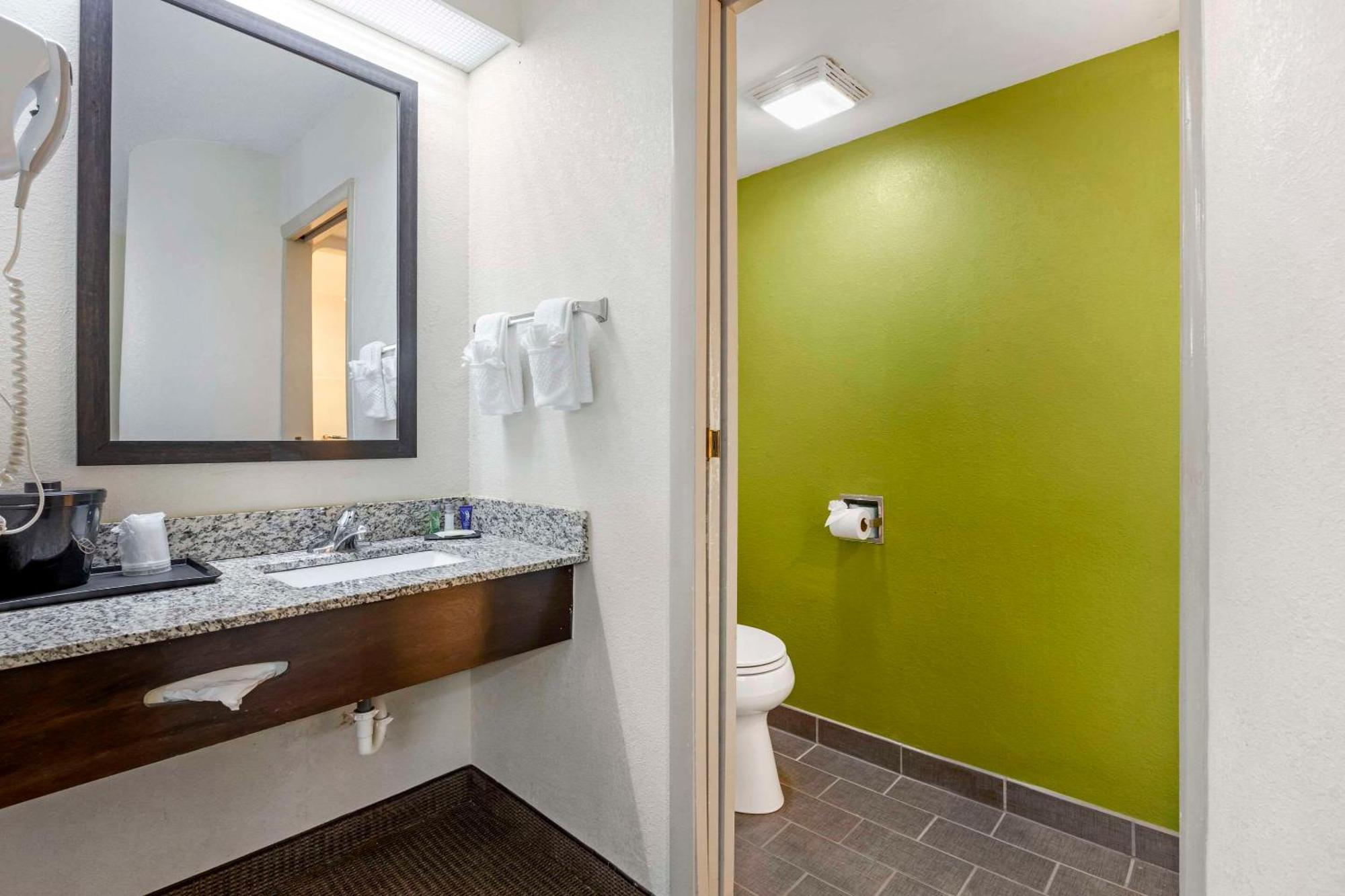 Sleep Inn At Greenville Convention Center Екстериор снимка