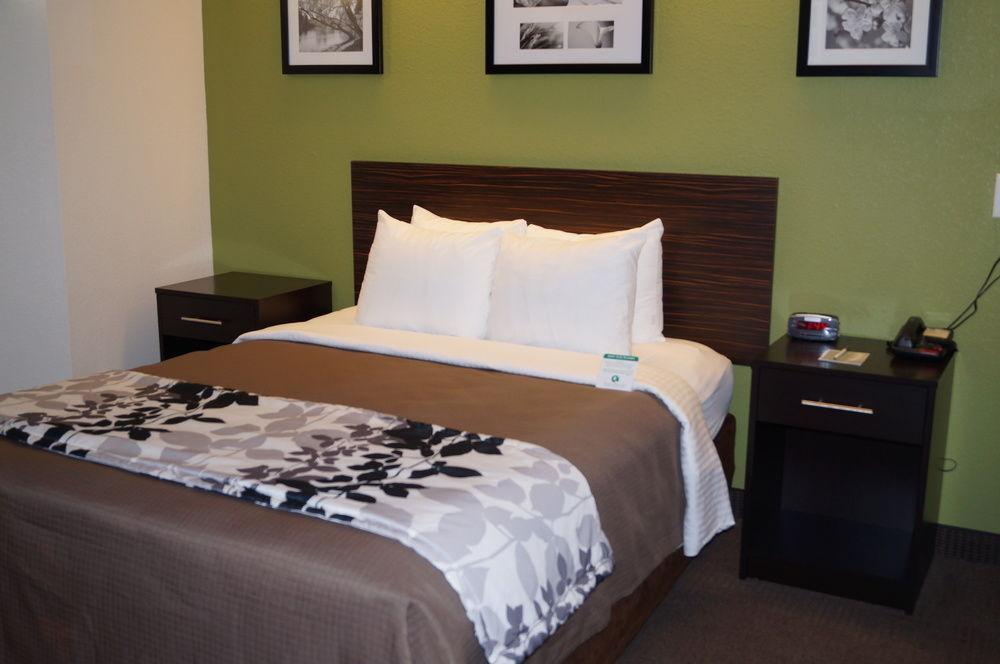 Sleep Inn At Greenville Convention Center Екстериор снимка