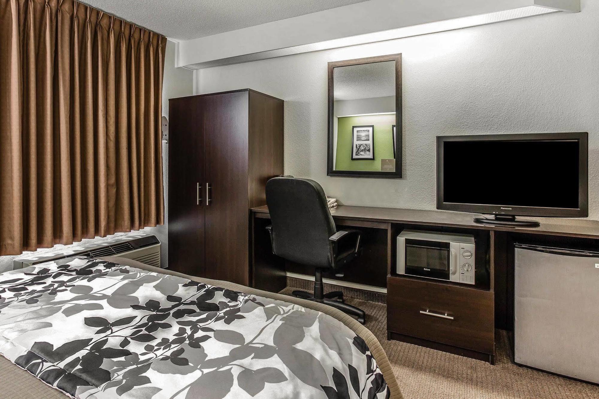Sleep Inn At Greenville Convention Center Екстериор снимка